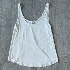 Aritzia white tank top size XXS perfect condition! Capsule wardrobe neutral